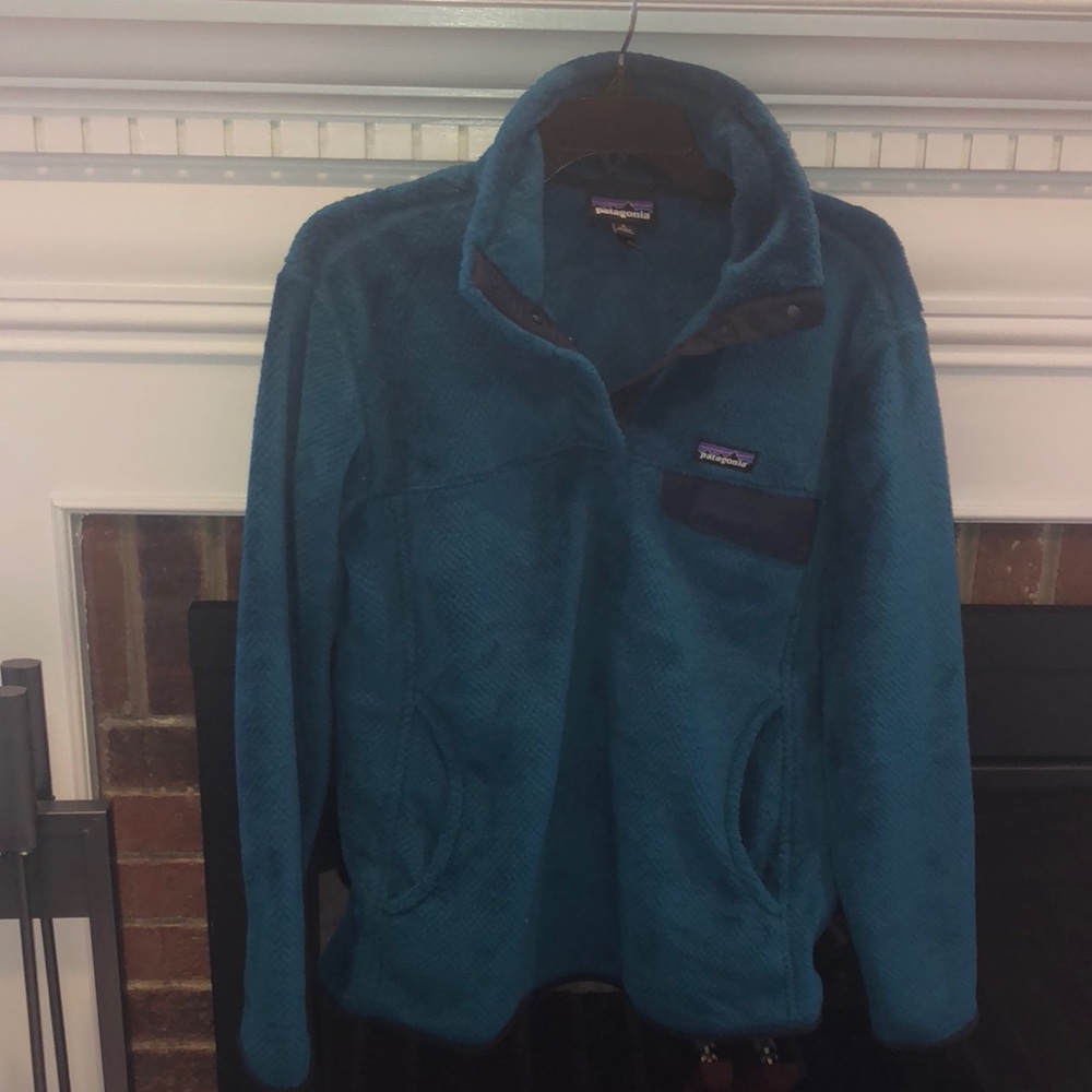 Patagonia women’s pull over